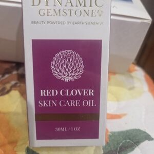 Dynamic Gemstone Red Clover Skin Care Oil